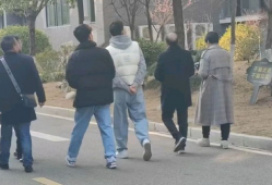 近日网红吃瓜事件,揭秘网络舆论背后的真相与争议